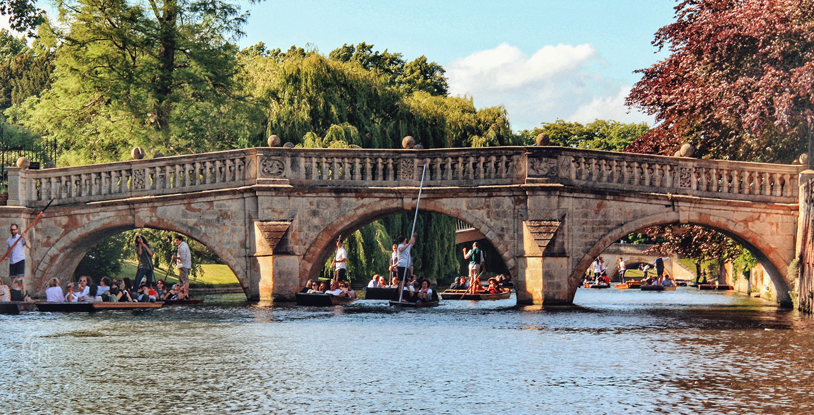 Clare bridge, as seen from a punt, looking downstream