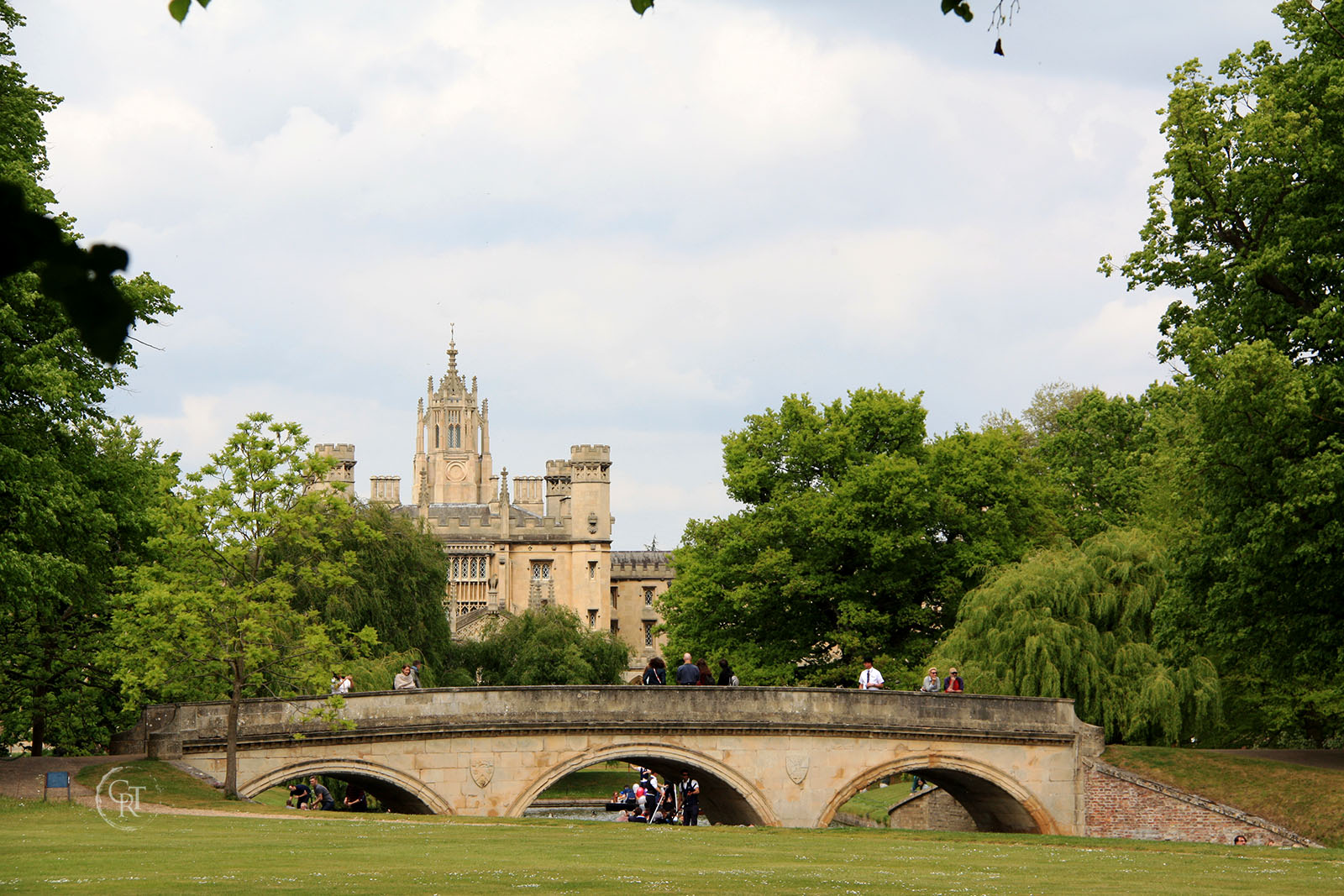 Trinity bridge, with St John's New Court in the backgroud